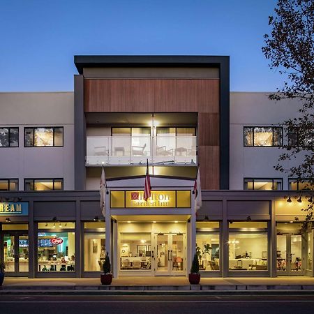 Hilton Garden Inn Davis Downtown Kültér fotó