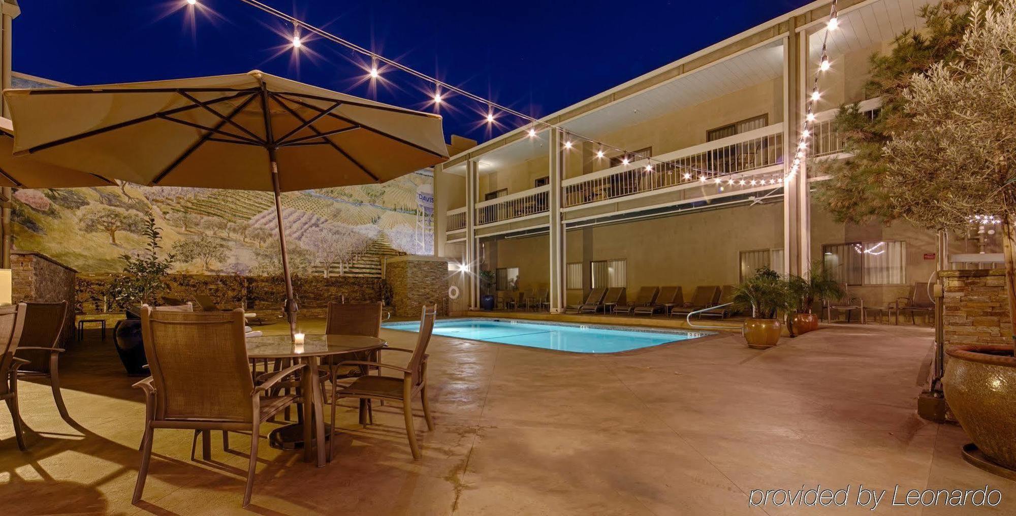 Hilton Garden Inn Davis Downtown Kültér fotó